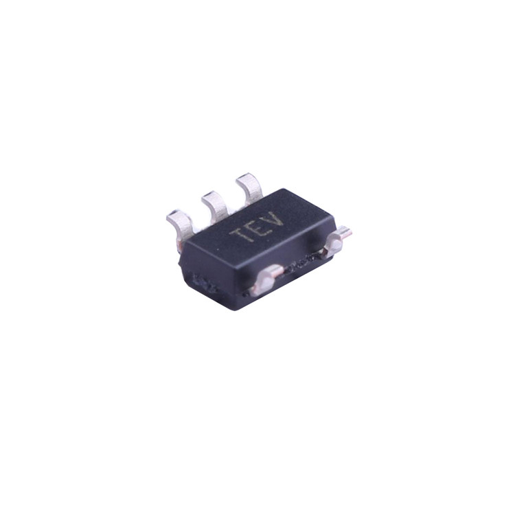 MIC5205-5.0YM5-TR neu und ursprünglich    MIC5205-5.0YM5-TR SOT-23-5   Integrierte Schaltung