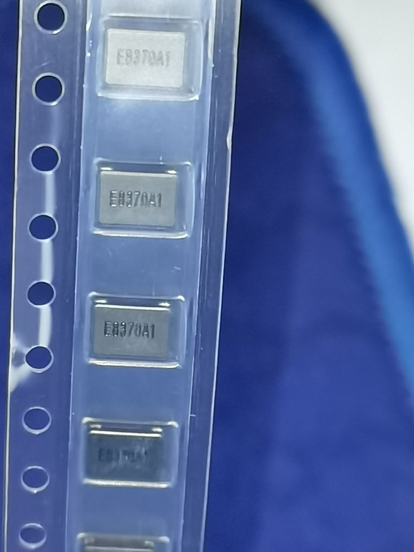 ACT45B-110-2P-TL003    Nagelneue Vorlage ICs Chip SMD-integrierter Schaltung   unbenutzt