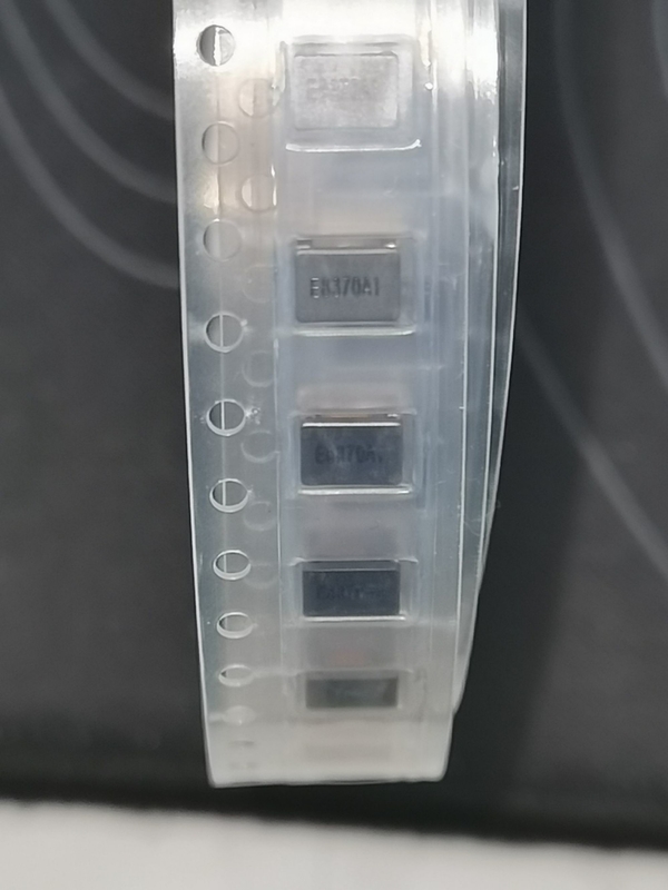 ACT45B-110-2P-TL003    Nagelneue Vorlage ICs Chip SMD-integrierter Schaltung   unbenutzt