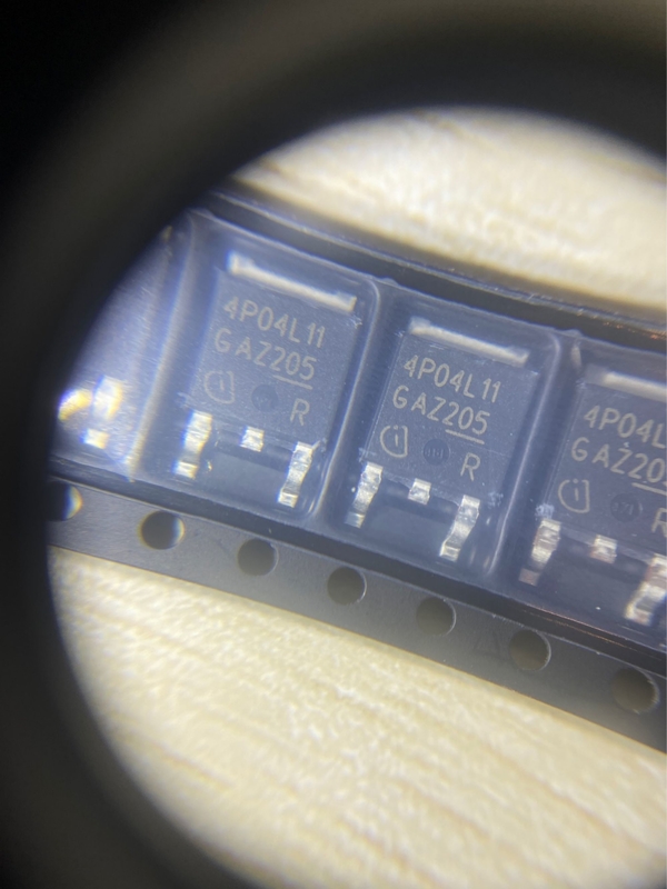 Nagelneue Vorlage ICs Chip integrierter Schaltung IPD50P04P4L TO-252   unbenutzt