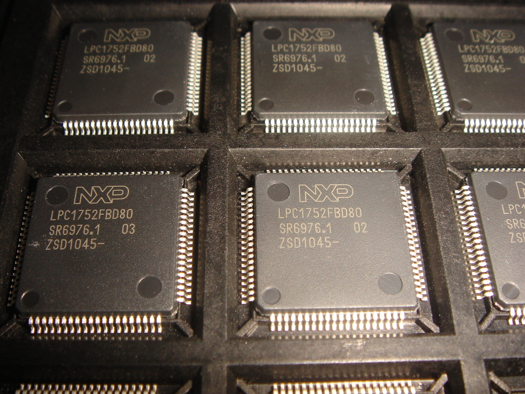 IC-Mikroregler-nagelneue Vorlage Chip integrierter Schaltung LPC1752FBD80 QFP80 unbenutzt