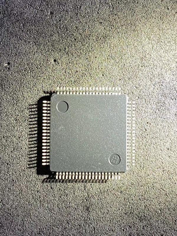 IC-Mikroregler-nagelneue Vorlage Chip integrierter Schaltung LPC1758FBD80 QFP80 unbenutzt