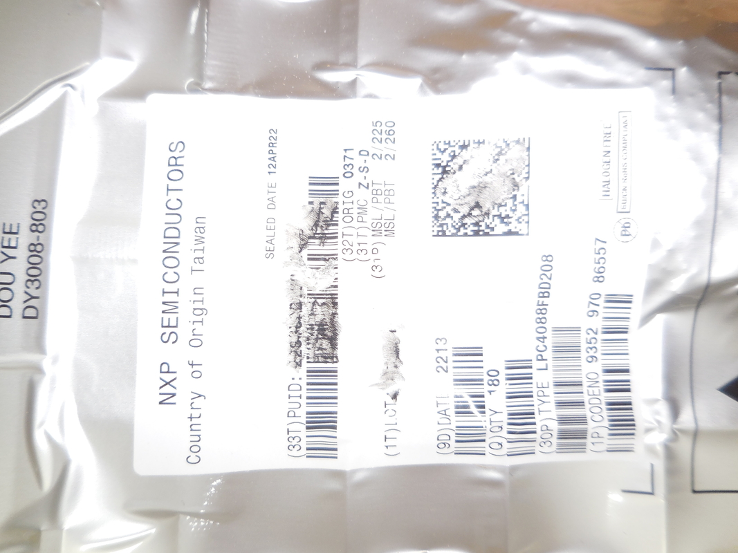 LPC4088FBD208    QFP208   IC-Mikroregler-nagelneue Vorlage Chip der integrierten Schaltung unbenutzt
